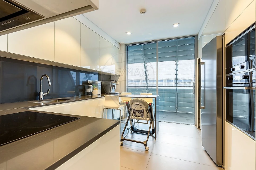 Apartamento T3 para Venda em Marvila Foto 13