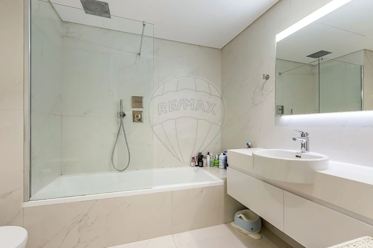 Apartamento T3 para Venda em Marvila Foto 22