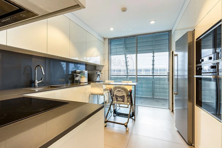 Apartamento T3 para Venda em Marvila Foto 13