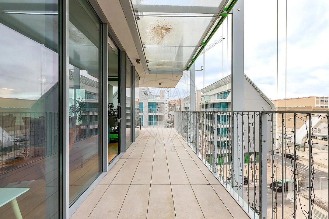 Apartamento T3 para Venda em Marvila Foto 9
