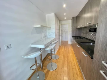 Apartamento T3 para Arrendamento em Parque das Nações