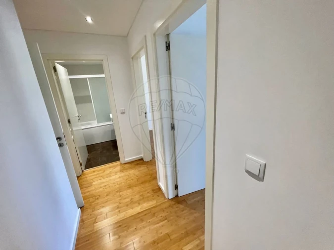 Apartamento T3 para Arrendamento em Parque das Nações Foto 18