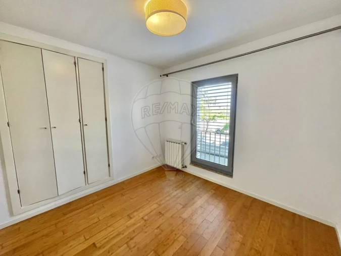 Apartamento T3 para Arrendamento em Parque das Nações Foto 13