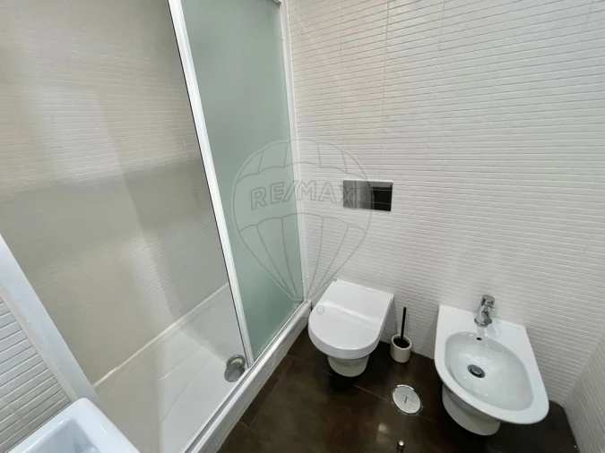 Apartamento T3 para Arrendamento em Parque das Nações Foto 17