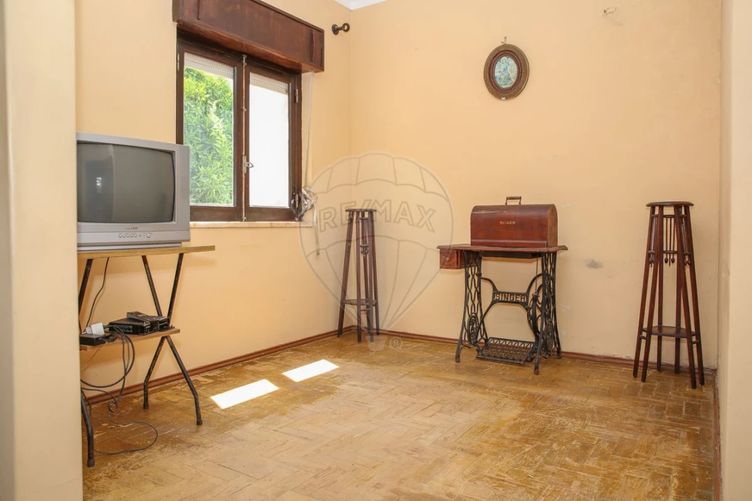 Moradia T2 para Venda em Ribafria e Pereiro de Palhacana Foto 9