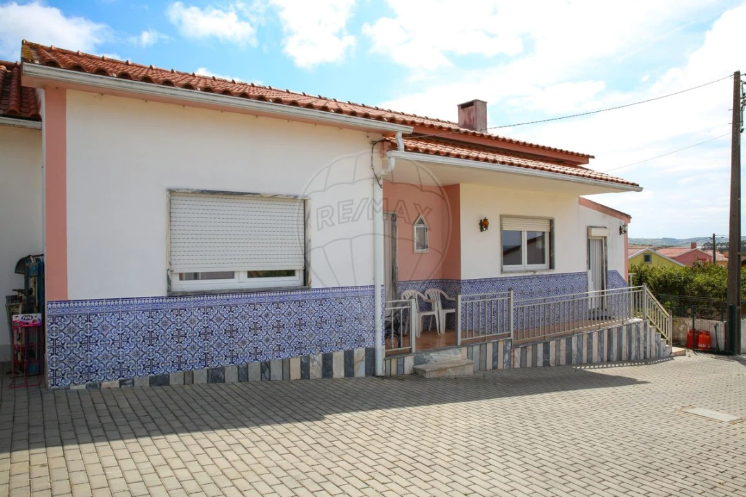 Moradia T2 para Venda em Silveira Foto 10