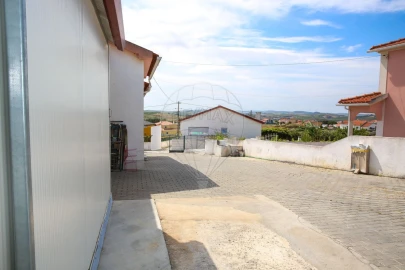 Moradia T2 para Venda em Silveira