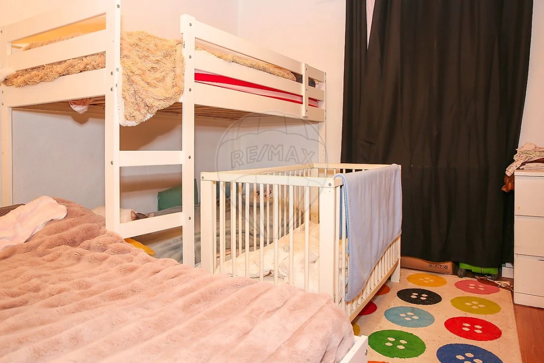 Moradia T2 para Venda em Arranho Foto 10