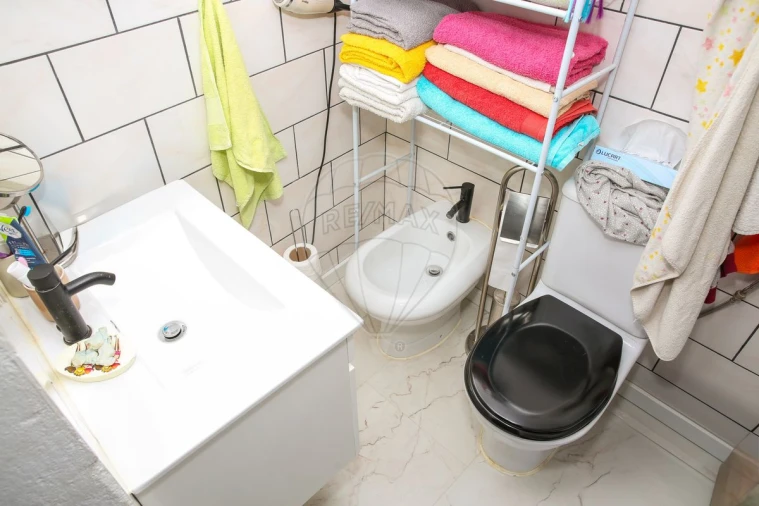 Moradia T2 para Venda em Arranho Foto 6