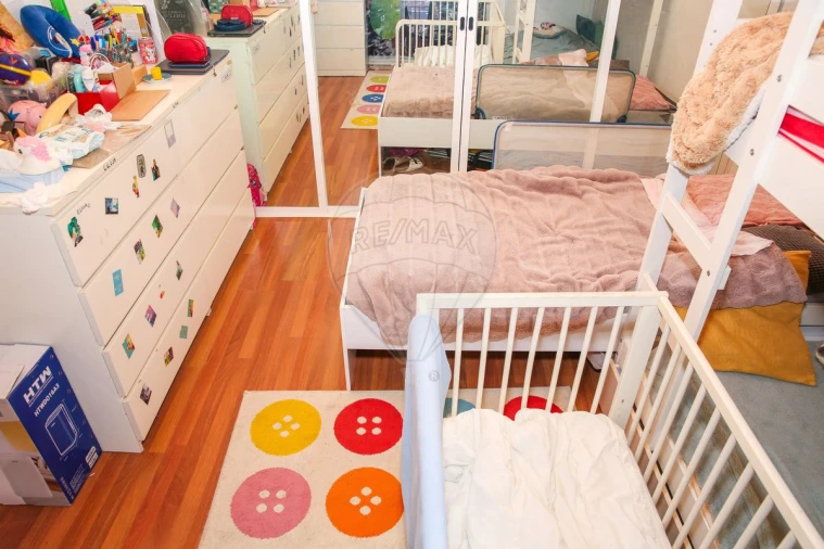 Moradia T2 para Venda em Arranho Foto 9