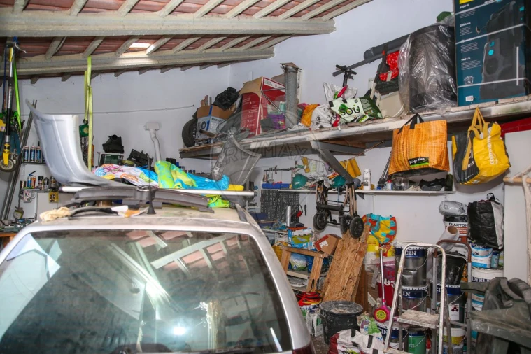 Moradia T2 para Venda em Arranho Foto 26