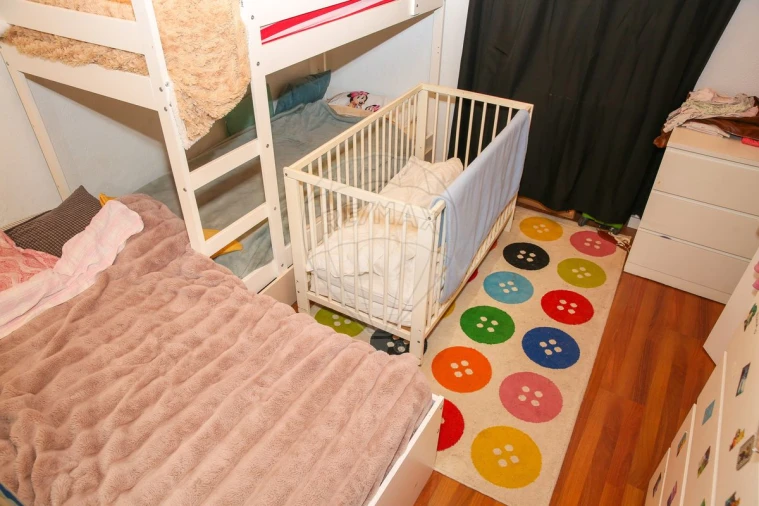 Moradia T2 para Venda em Arranho Foto 11