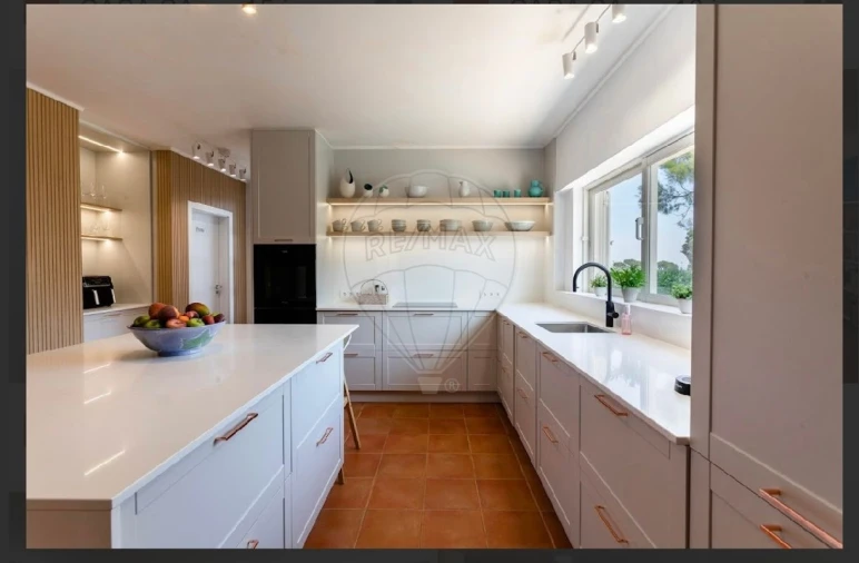 Moradia T5 para Venda em Torreira Foto 7