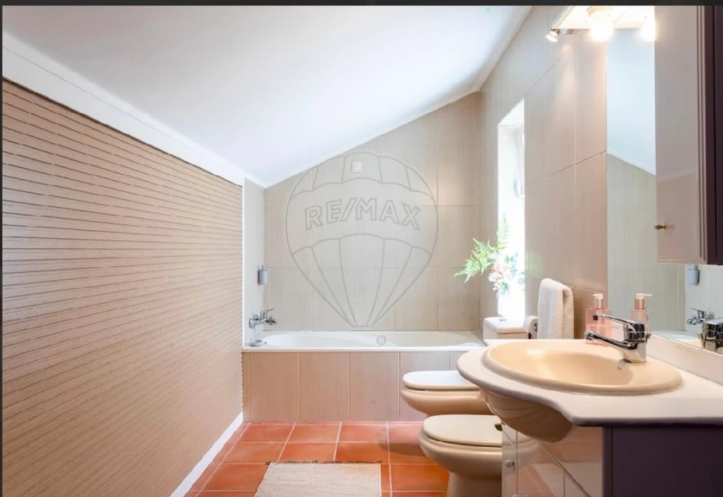 Moradia T5 para Venda em Torreira Foto 18