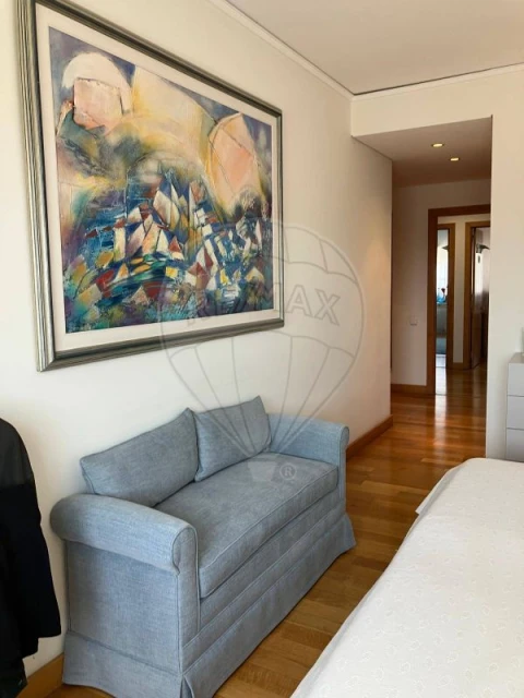 Apartamento T4 para Arrendamento em Bonfim