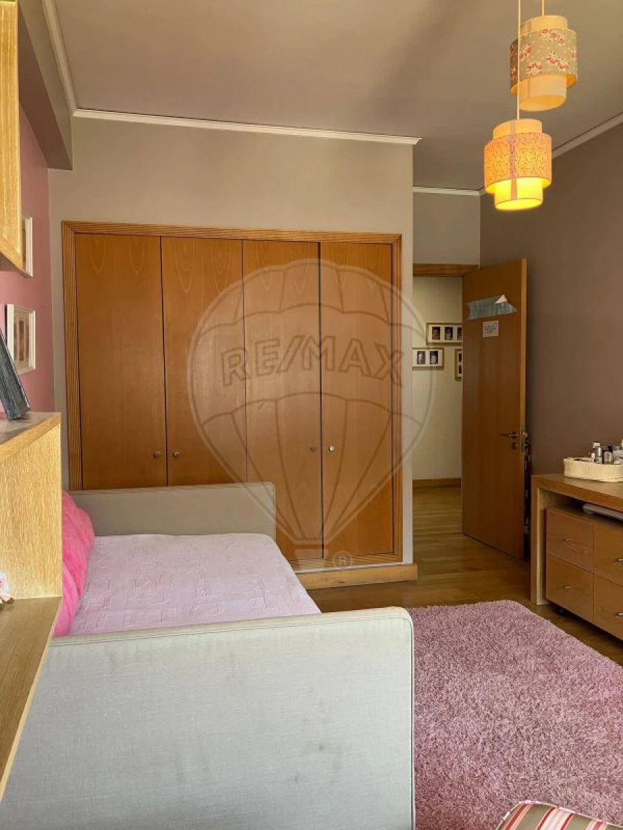 Apartamento T4 para Arrendamento em Bonfim Foto 24