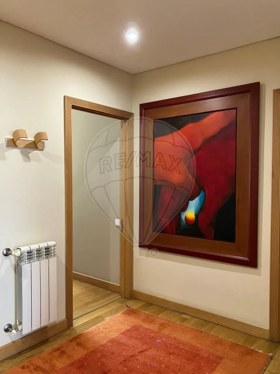 Apartamento T4 para Arrendamento em Bonfim Foto 2