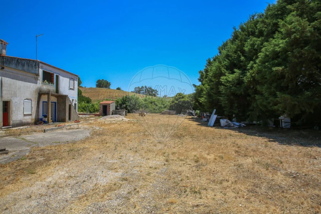 Terreno para Venda em Aveiras de Baixo Foto 4