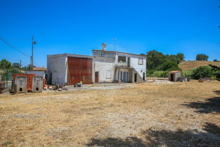 Terreno para Venda em Aveiras de Baixo Foto 2