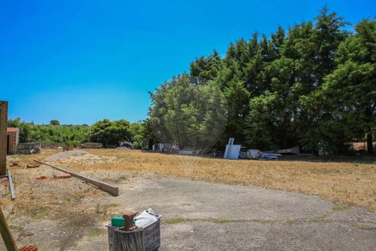 Terreno para Venda em Aveiras de Baixo Foto 7