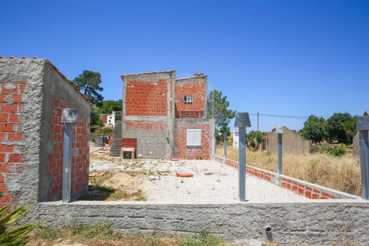 Terreno para Venda em Aveiras de Baixo Foto 10