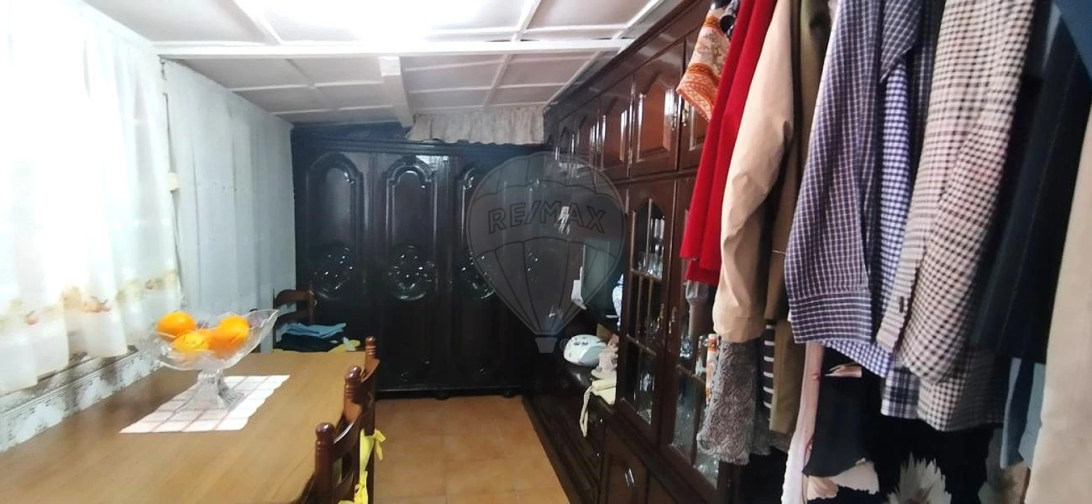 Moradia T6 para Venda em Laranjeiro e Feijó Foto 22