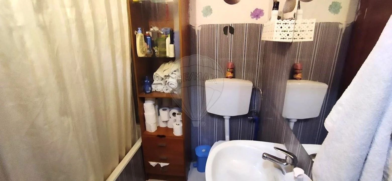 Moradia T6 para Venda em Laranjeiro e Feijó Foto 26