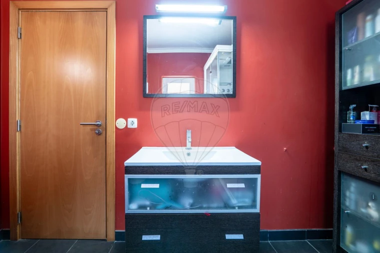 Moradia T4 para Venda em A dos Francos Foto 9