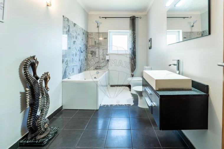 Moradia T4 para Venda em A dos Francos Foto 26