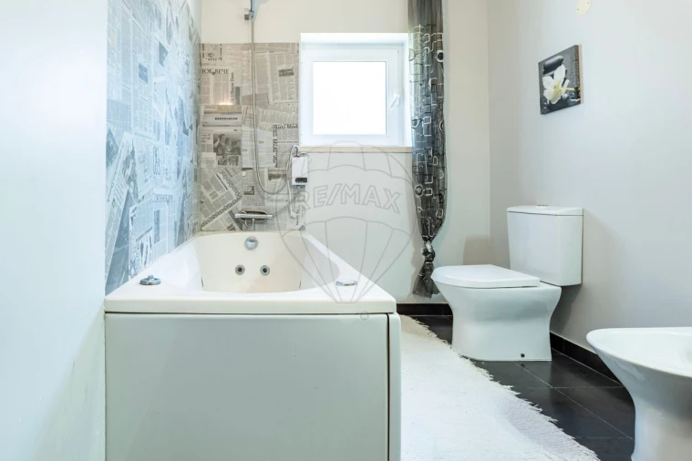 Moradia T4 para Venda em A dos Francos Foto 28