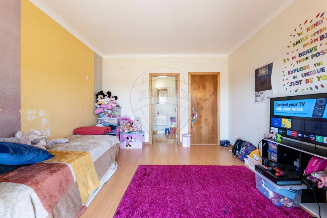 Moradia T4 para Venda em A dos Francos Foto 15