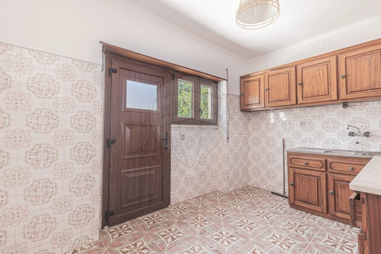 Moradia T4 para Venda em Almargem do Bispo, Pêro Pinheiro e Montelavar Foto 28