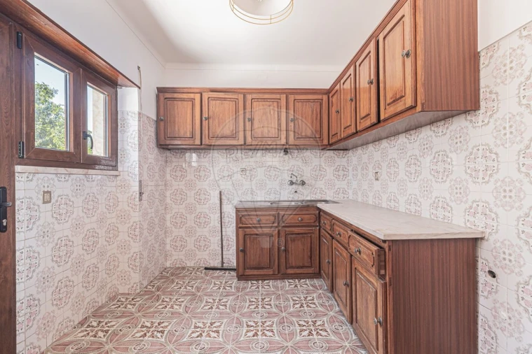 Moradia T4 para Venda em Almargem do Bispo, Pêro Pinheiro e Montelavar Foto 29