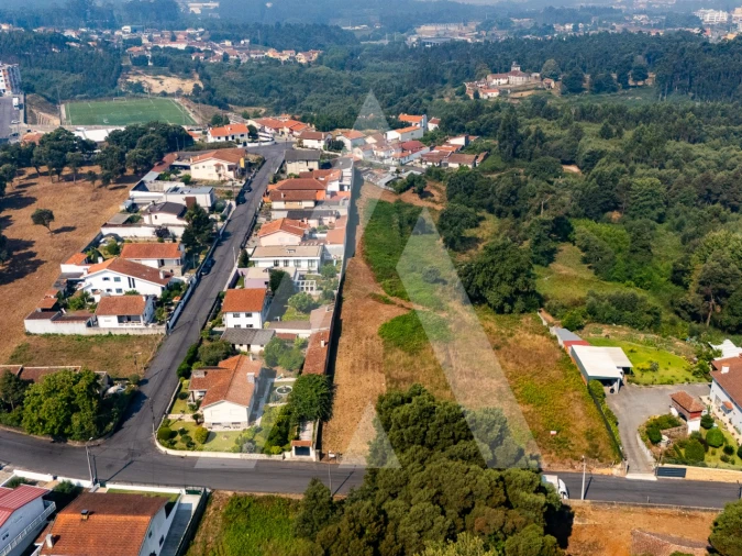 Terreno para Venda em Paços de Brandão Foto 12