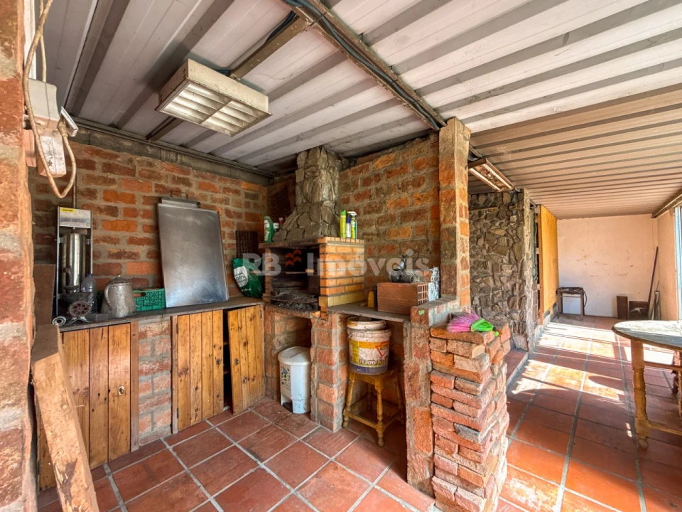 Moradia T4 para Venda em Montalvo Foto 45