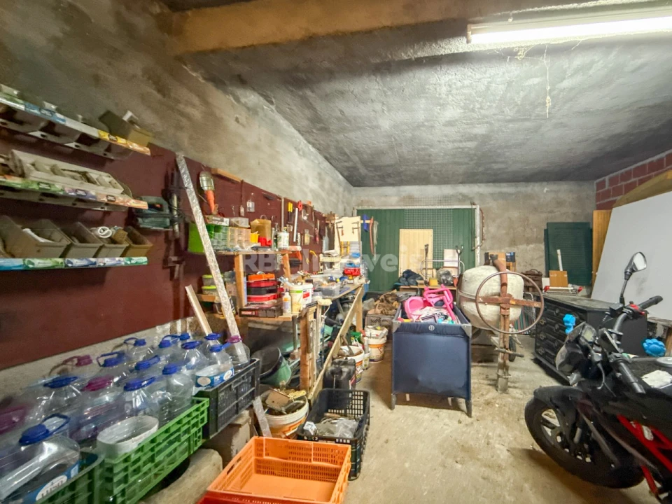 Moradia T4 para Venda em Montalvo Foto 54