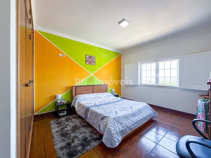 Moradia T4 para Venda em Montalvo Foto 17