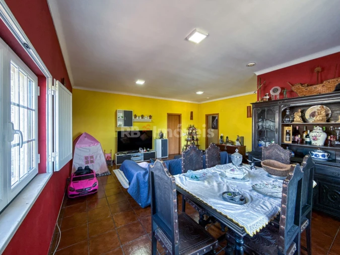 Moradia T4 para Venda em Montalvo Foto 32