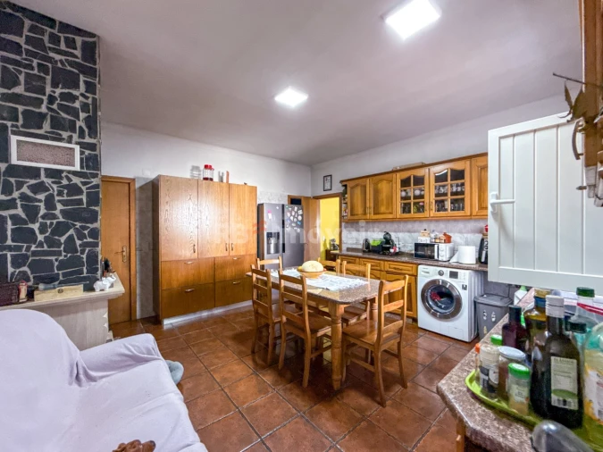 Moradia T4 para Venda em Montalvo Foto 40