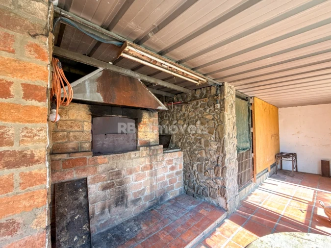 Moradia T4 para Venda em Montalvo Foto 46