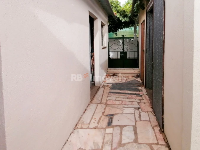 Moradia T2 para Venda em São João Baptista e Santa Maria dos Olivais Foto 6