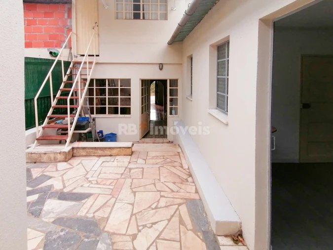 Moradia T2 para Venda em São João Baptista e Santa Maria dos Olivais Foto 1