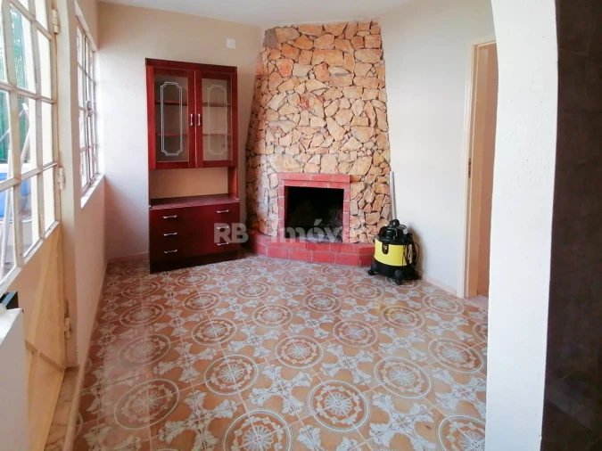 Moradia T2 para Venda em São João Baptista e Santa Maria dos Olivais Foto 12