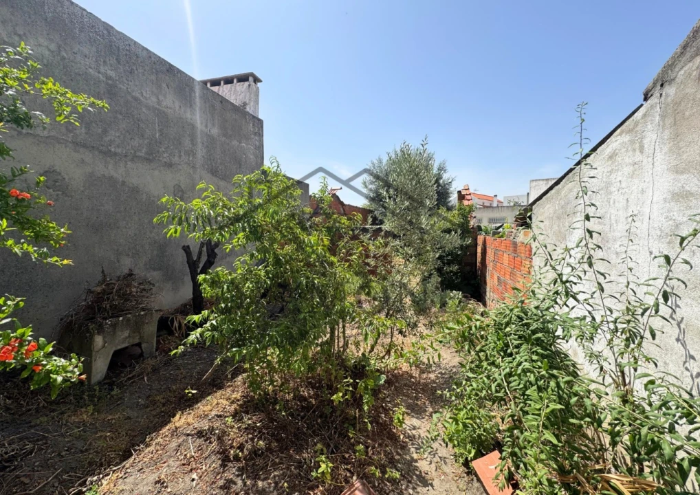 Moradia T2 para Venda em Glória do Ribatejo e Granho Foto 10