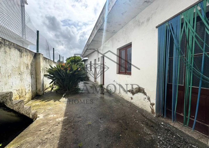 Moradia T2 para Venda em Alpiarça Foto 3