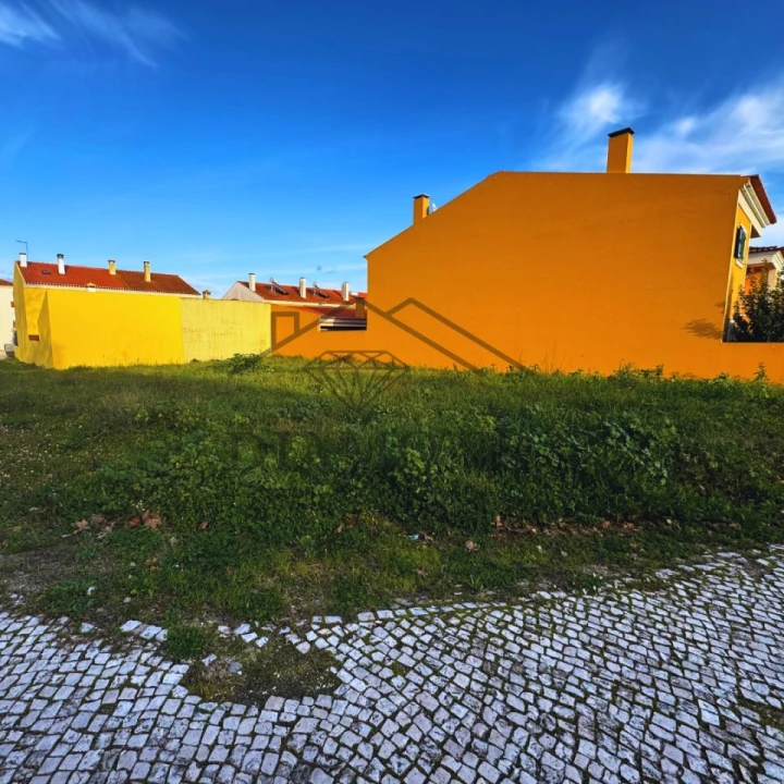 Terreno para Venda em Almeirim Foto 5