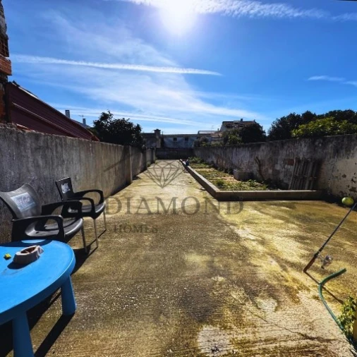 Moradia T2 para Venda em Benfica do Ribatejo Foto 6