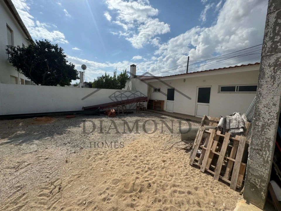 Negócio para Venda em Fazendas de Almeirim Foto 4