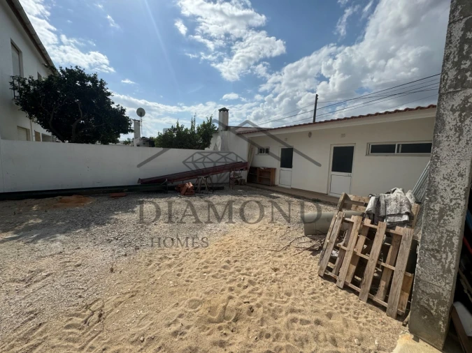 Negócio para Venda em Fazendas de Almeirim Foto 4