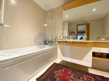 Apartamento T4 para Venda em Mafamude e Vilar do Paraíso
